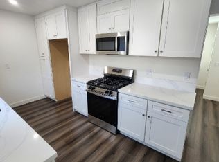 6968 N Paramount Blvd, Long Beach, CA 90805