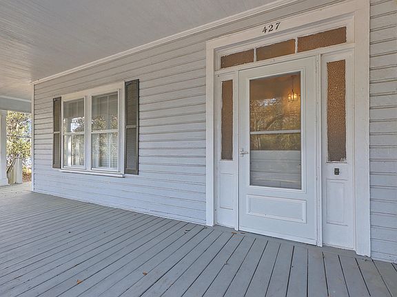 4th image of 427 Carn St