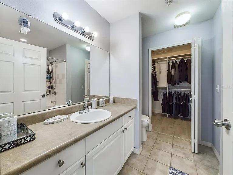 5521 Rosehill Rd #203 — Photo 18