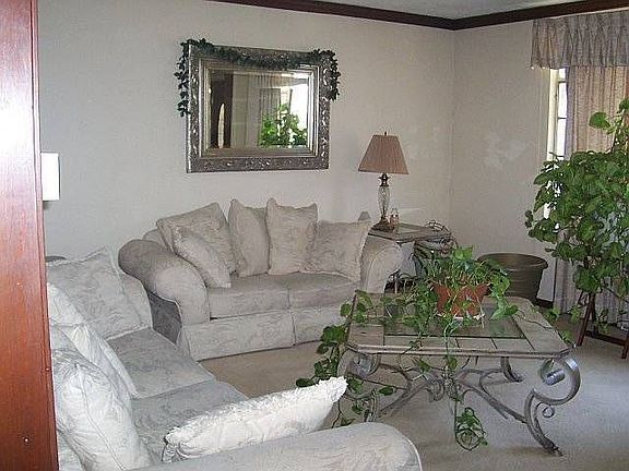 3rd image of 3116 Orville Ave