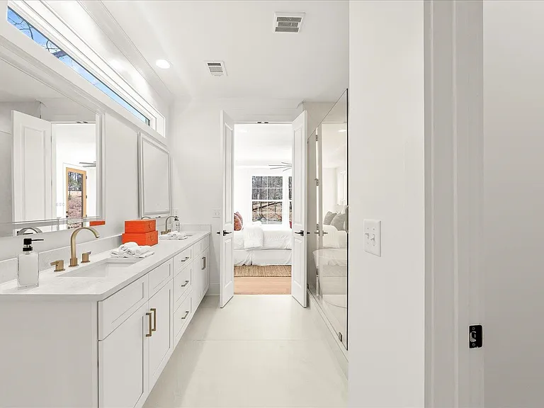 1270 Glen Eagle Dr — Photo 26