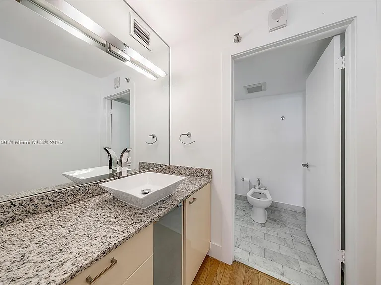 801 N Venetian Dr #903 — Photo 17