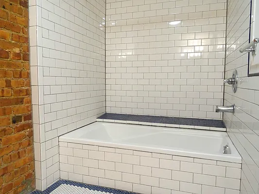 Rented by Keller Williams NYC | media 22