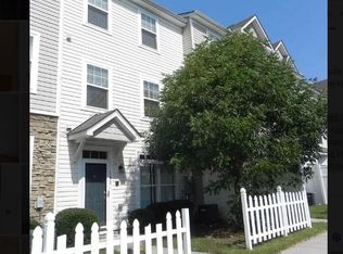 1210 Canyon Rock Ct UNIT 102, Raleigh, NC 27610