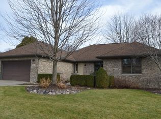 901 Burla Dr, Morris, IL