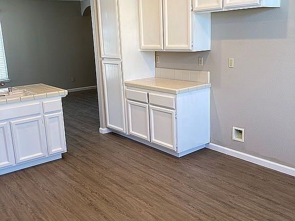 3rd image of 2097 Milan Way