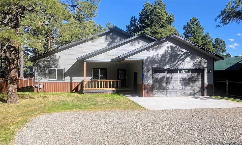 1st image of 227 Oakwood Circle