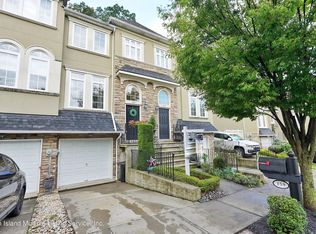 159 Presentation Cir, Staten Island, NY 10312