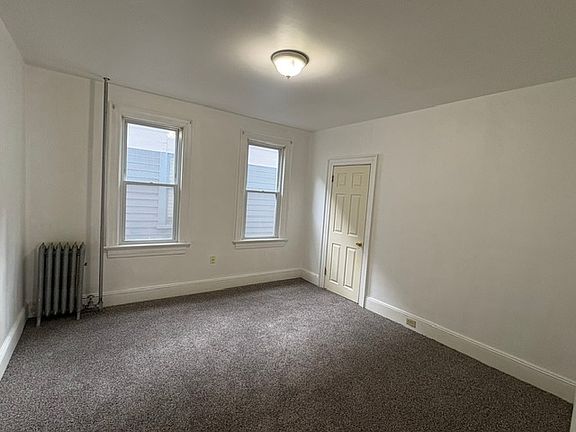 3rd image of 1635 Wyoming Ave #2