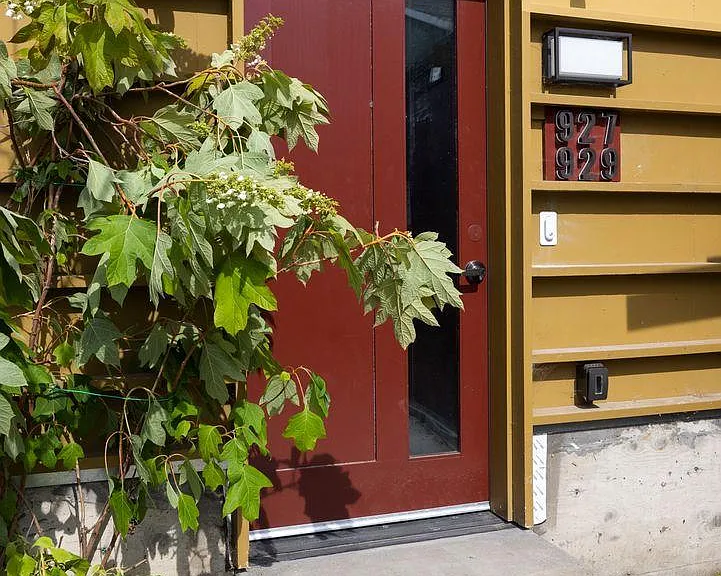 929 Grace Ave #E — Photo 23