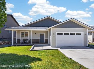 233 Roan Ct, Silt, CO 81652