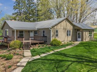 E5386 County Road V, Reedsburg, WI 53959