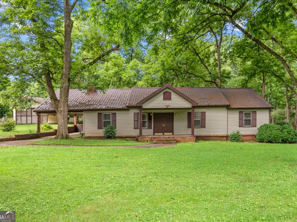 724 Hill St, Madison, GA 30650