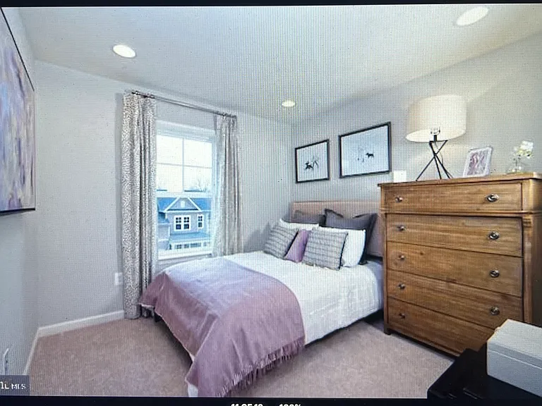 16317 Coolidge Ave — Photo 2