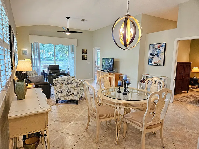 4348 Nizza Ct — Photo 6