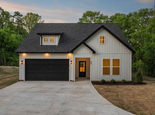 207 Love Springs Rd, Cowpens, SC 29330