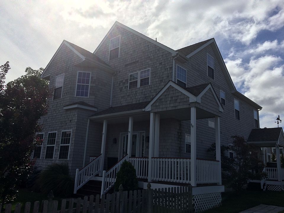 1st image of 672 Lake Ave