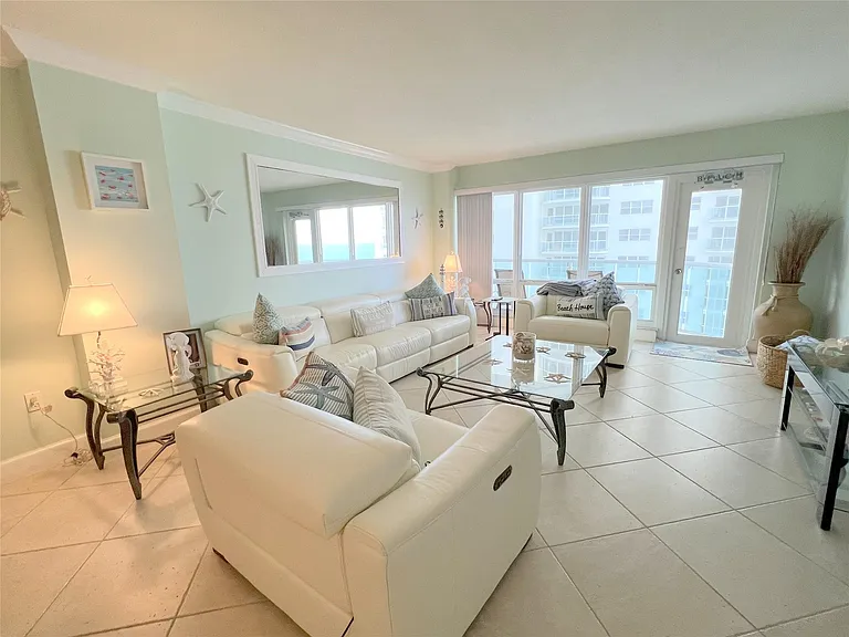 3400 Galt Ocean Dr #503S — Photo 4
