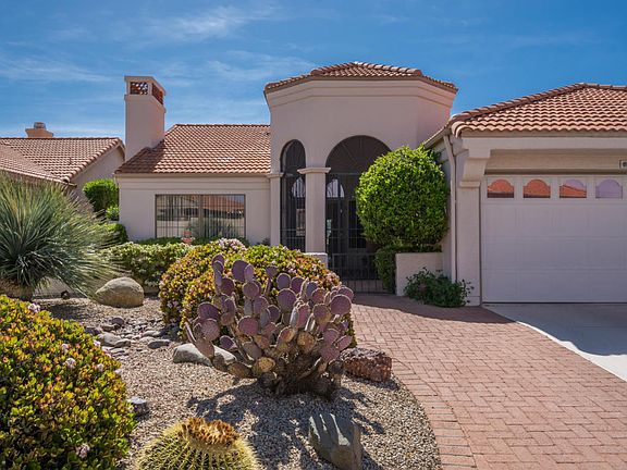 3rd image of 65465 E Canyon Dr