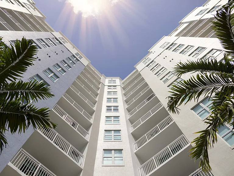 Camden Las Olas — Photo 45