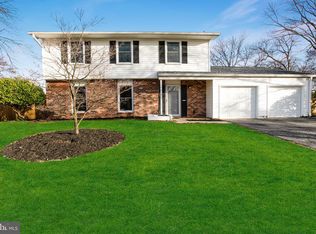 7813 Citadel Dr, Severn, MD 21144