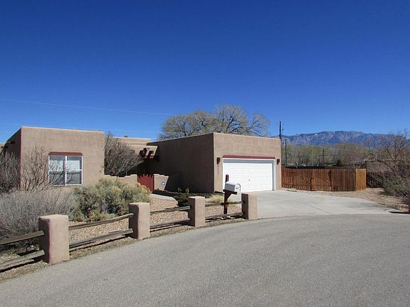 2nd image of 205 Calle Leon NW