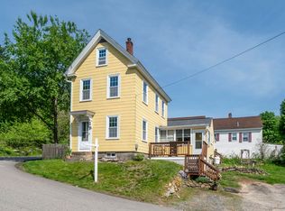 5 Pine Valley St, Wilton, NH 03086