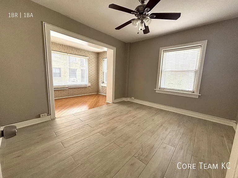 4804 Jefferson St #504 — Photo 8