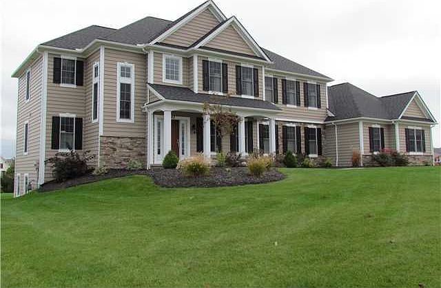 1st image of 42 Turning Leaf Dr