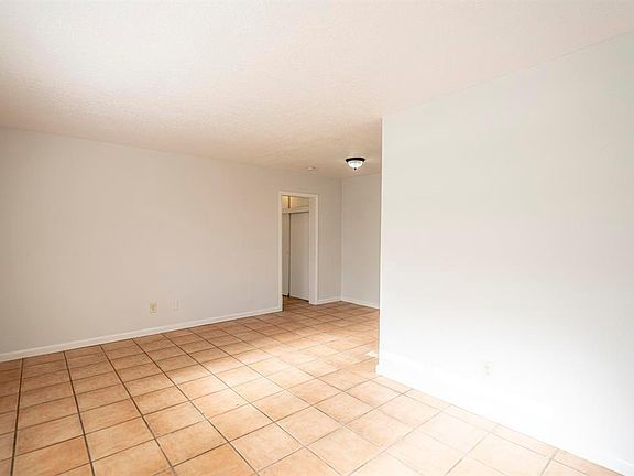 4th image of 430 72nd St #7-7-430A