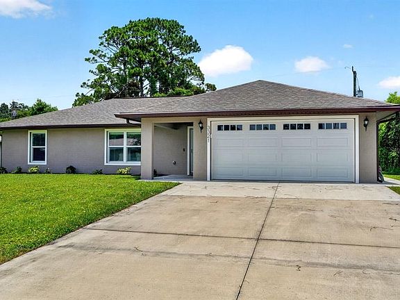 3rd image of 3321 Unity Tree Dr