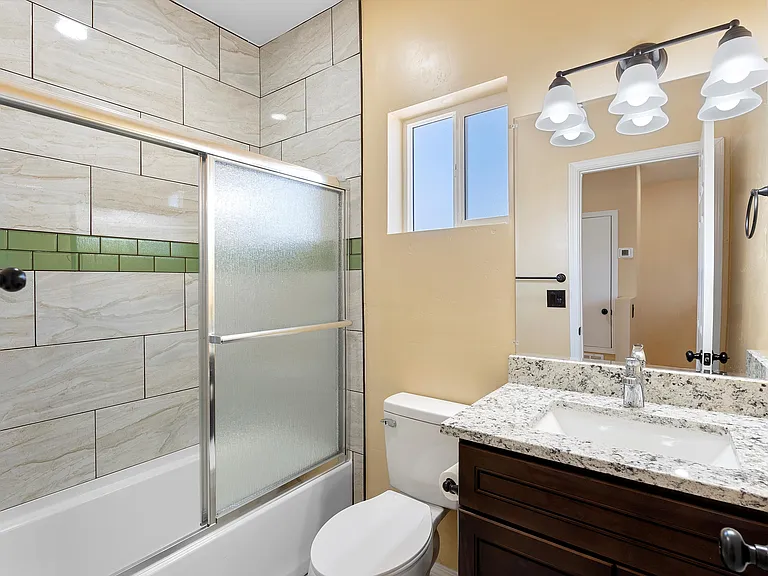 9516 Silica Ave NW — Photo 24