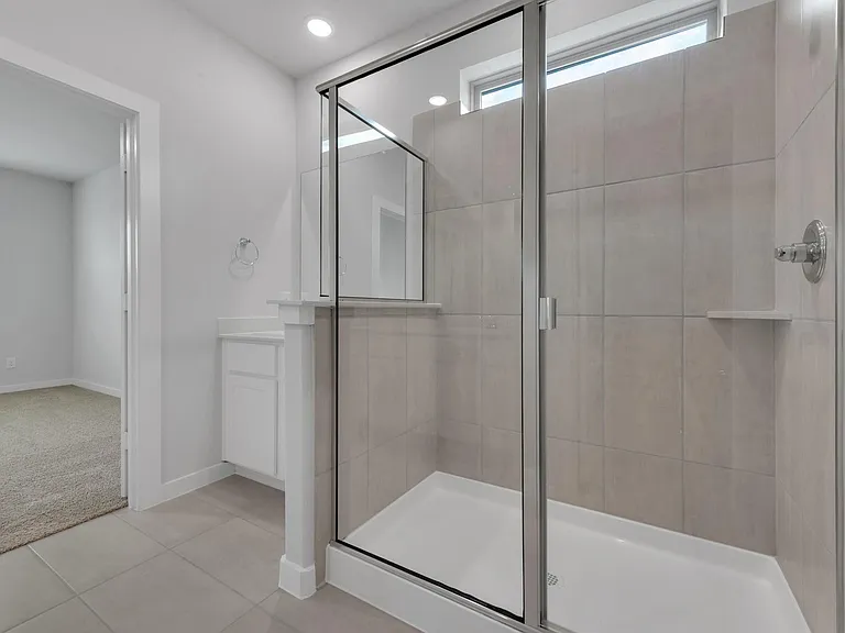 606 Green Grass Dr — Photo 17