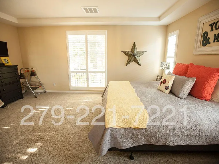 8058 Linda Isle Ln — Photo 32