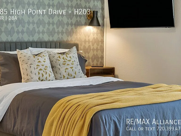 285 High Point Dr #H-203 — Photo 33