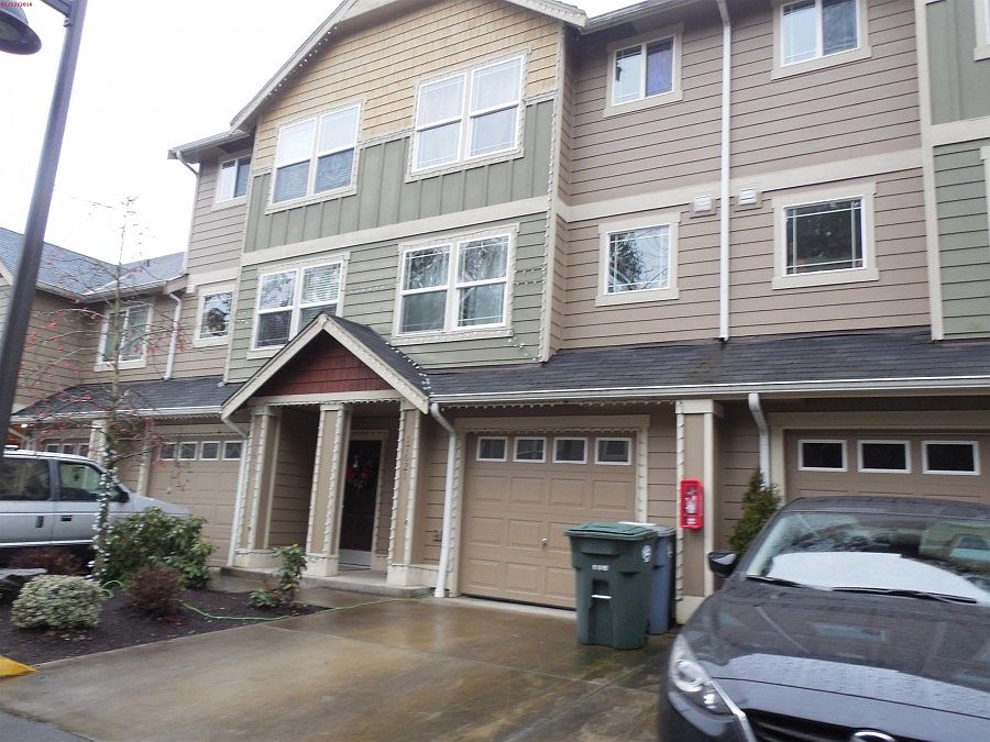 1st image of 17621 79th Avenue Ct E #9