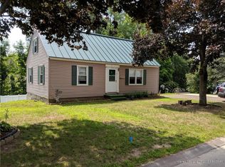 46 Cool St, Waterville, ME 04901