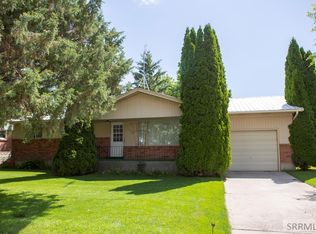 535 S Meridian St, Blackfoot, ID 83221