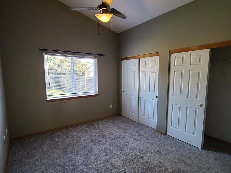 58984 Alexandra Ln — Photo 9