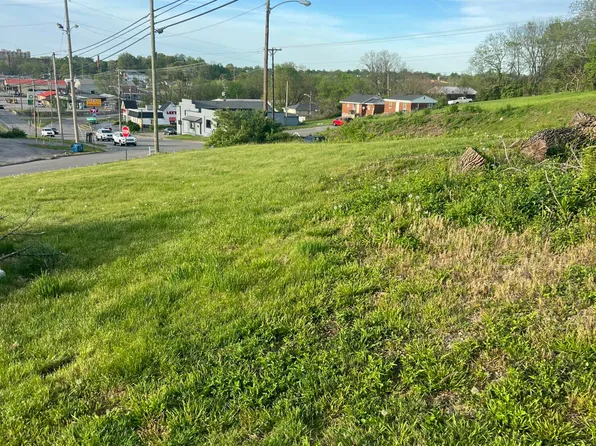 104-106 Highland Ct, Danville, KY 40422