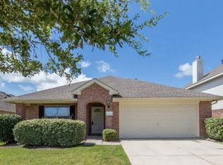619 Catalina Cove Ln, La Marque, TX 77568