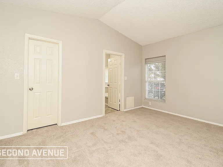 127 Woodhill St — Photo 11
