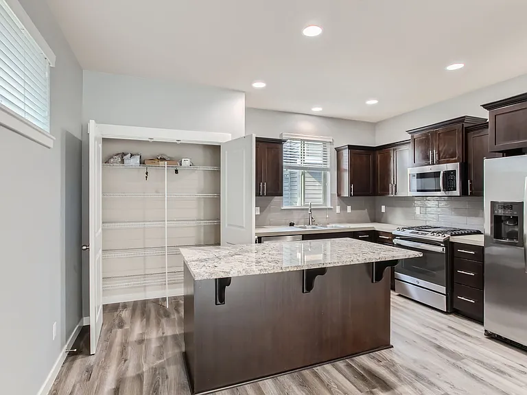 14060 SW Compass Dr — Photo 9