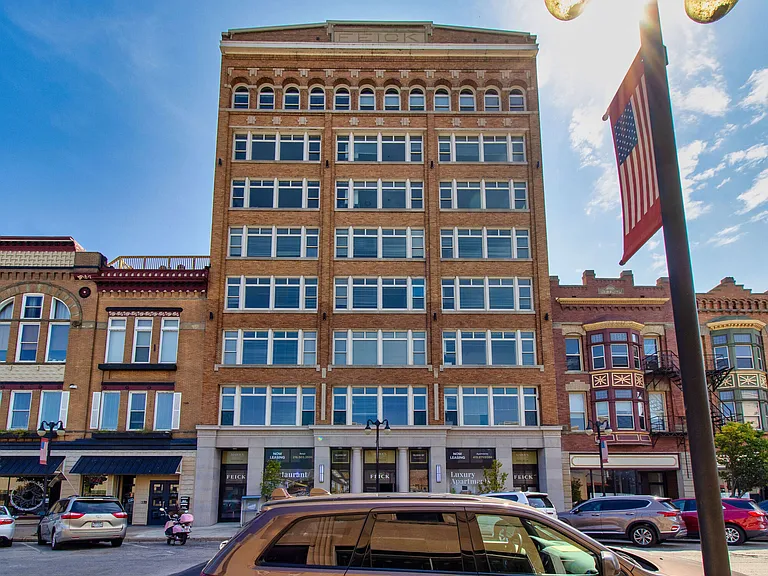 Feick Building — Photo 38