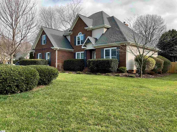 2 Winslow Way, Simpsonville, SC 29681