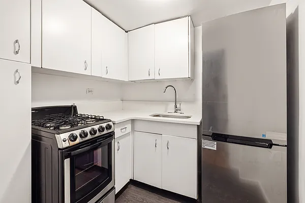 Sold by Compass | media 15