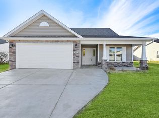 409 Hummingbird Rd, Greentown, IN