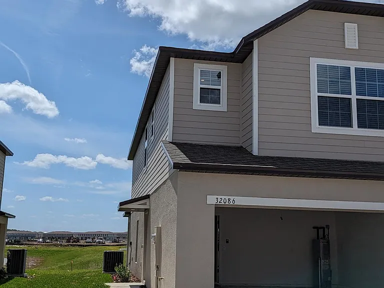 32086 Pond Apple Bnd — Photo 2