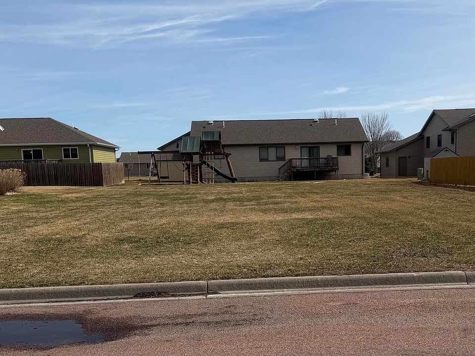 1st image of LOT 14 Charles St