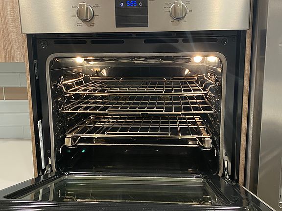 Oven